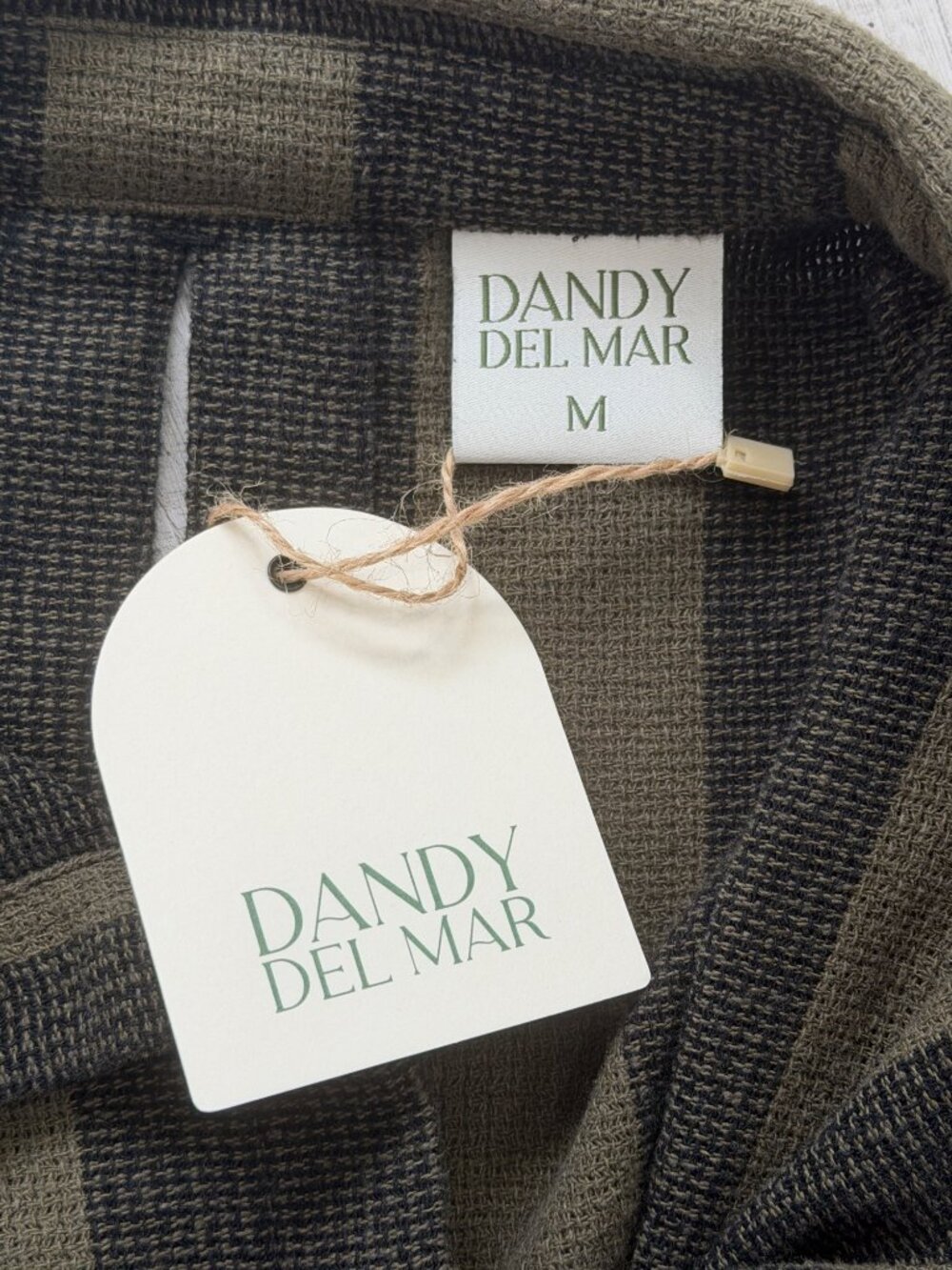Dandy Del Mar Womens Size M Sevilla Top Onyx Green Button-Up Long Sleeve NEW - Picture 4 of 7
